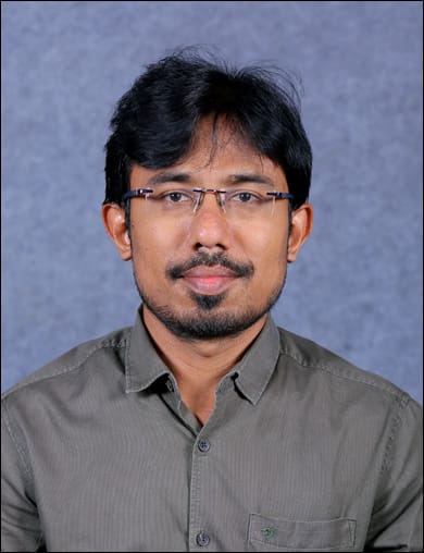  Dr.Sureshkumaran S U