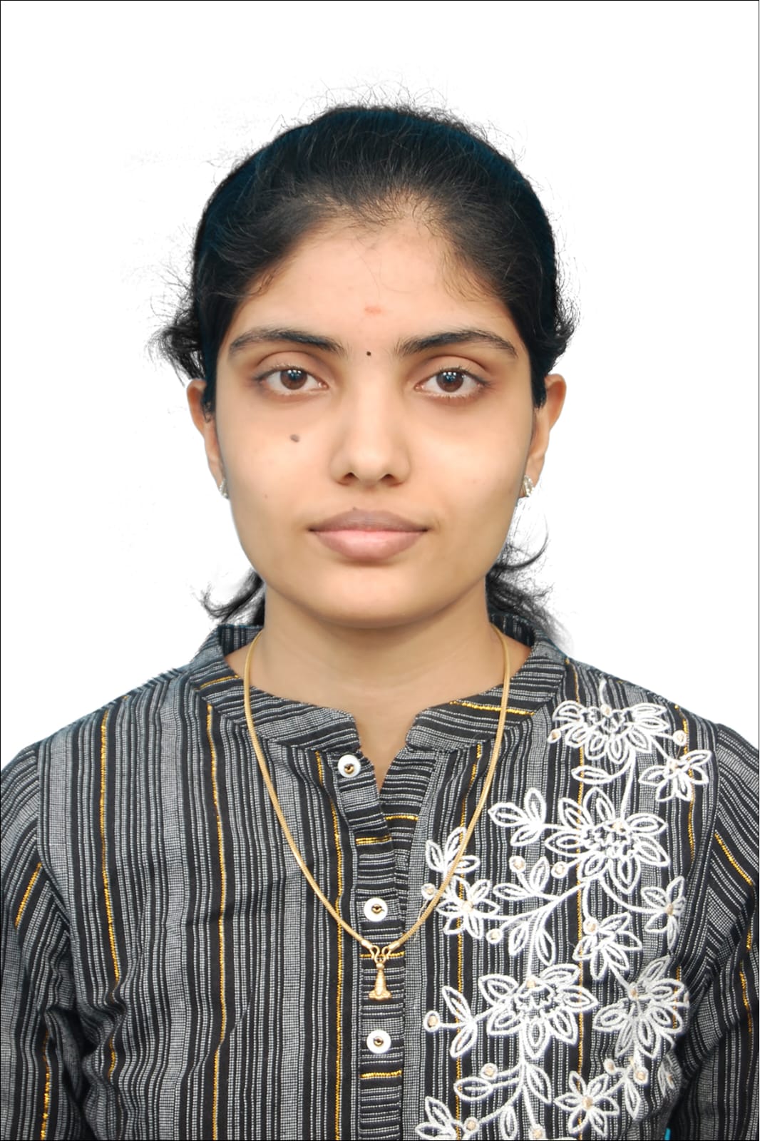  Dr.Vairamuthu Raju M R